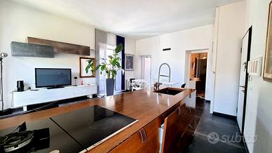 Bilocale arredato centralissimo