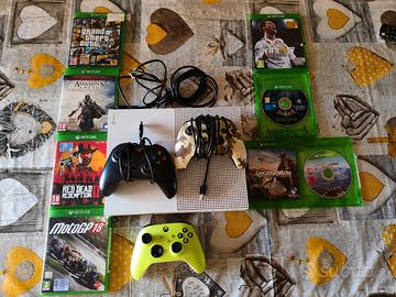 Xbox One S bianca