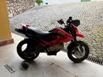 Peg Perego Ducati