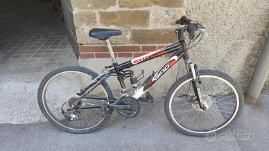 Mountain Bike Carratt Wind 24 Freno a disco
