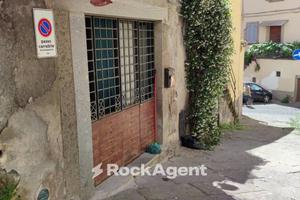 LOCALE MAGAZZINO/AUTORIMESSA CENTRO STORICO VITERB