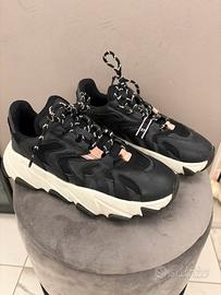 Sneakers ASH 37