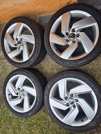 cerchi 17 golf con gomme estive 