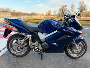 Honda VFR 800 V-Tech