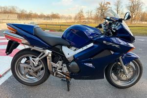 Honda VFR 800 V-Tech