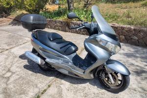 Suzuki Burgman 200