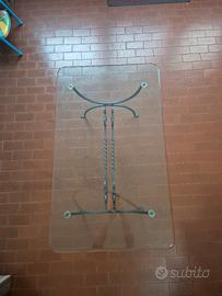 Tavolino in vetro e ferro battutto