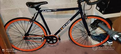 Bicicletta a scatto fisso