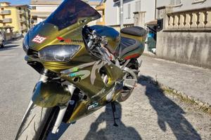 Yamaha R6 2001