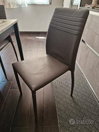 4 sedie moderne - rivestimento in ecopelle tortora
