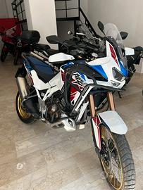 Honda africa twin 1100 adventure manuale