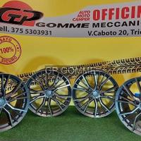 4 Cerchi Lega 18 pollici Mak Union Audi Nuovi