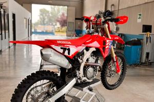 HONDA CRF 250 2025 CON 8h