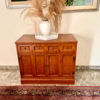 Madia in ciliegio ideale per il vostro soggiorno