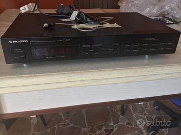 TUNER HI FI PIONEER F 227 + cavo FM+ AM