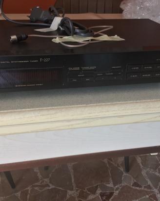 TUNER HI FI PIONEER F 227 + cavo FM+ AM