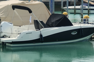 Quiksilver 675 sundek 225 cv