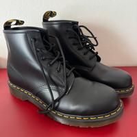 Anfibi uomo DR MARTENS NUOVI TG 43