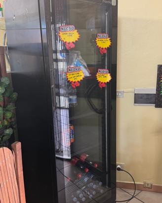 Frigo e banco frigo 4 mesi di vita