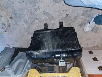 radiatore uaz 469  