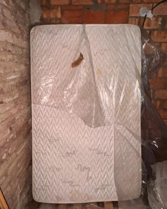 Materasso una piazza e mezzo