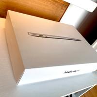 MacBook Air 13”