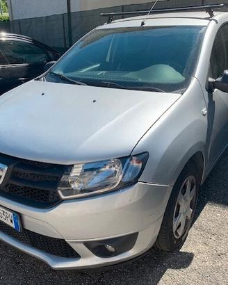 Dacia Sandero 1.2 GPL 75CV Lauréate
