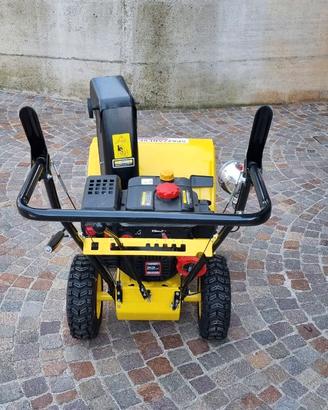 spazzaneve motore a scoppio nuovo