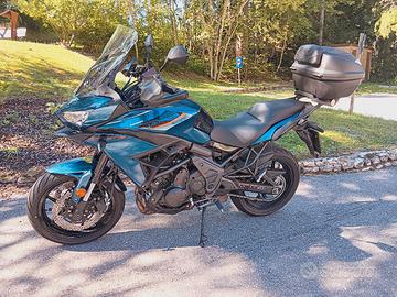 kawasaki Versys 650 2026 accessoriata