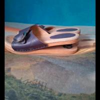 Zoccoli Baldo legno e pelle con apposita molla 