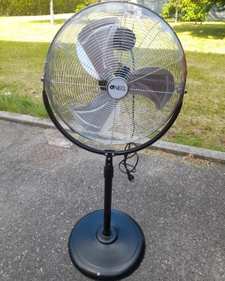 ventilatore a piantana