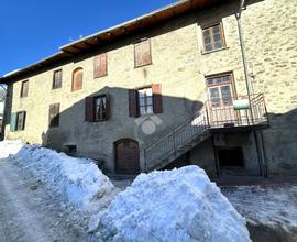 4 LOCALI A VALDISOTTO