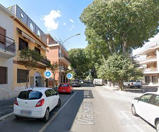 Vitinia camera ad uso condiviso