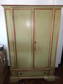 Armadio in legno