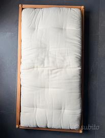 Lettino Montessori con materasso naturale