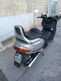 Suzuki AN Burgman 400 - 1999