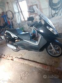 scooter peugeot satelis 250