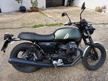 Guzzi V7 III Rough