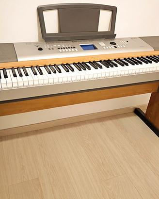 Pianoforte Digitale Yamaha dgx-630