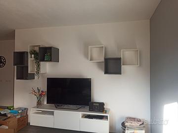 mobile TV parete attrezzata sala 