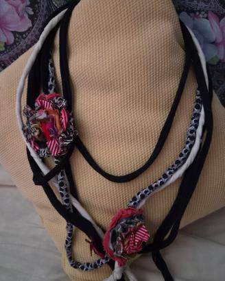 Collana in stoffa