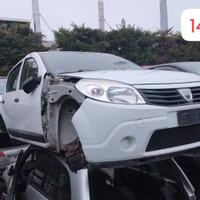 Pezzi di ricambio dacia sandero anno 2009