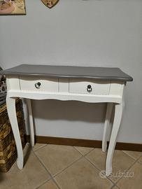 tavolino da ingresso 