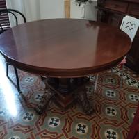 Tavolo allungabile in legno