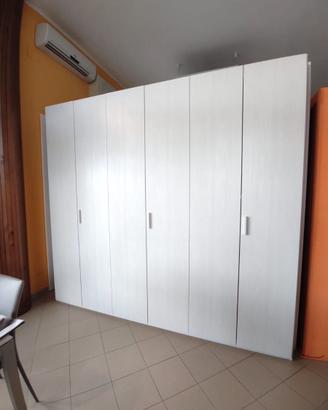 Armadio 6 ante