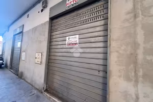 NEGOZIO A ARZANO