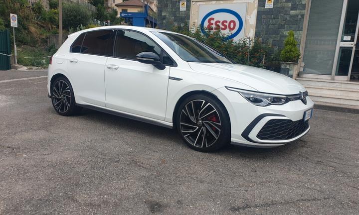 Volkswagen Golf 2.0 TDI GTD DSG