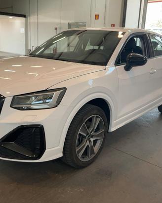 Audi Q2 35 TDI S tronic Admired