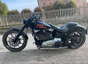 Harley Davidson Breakout