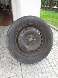 4 pneumatici + 4 cerchioni